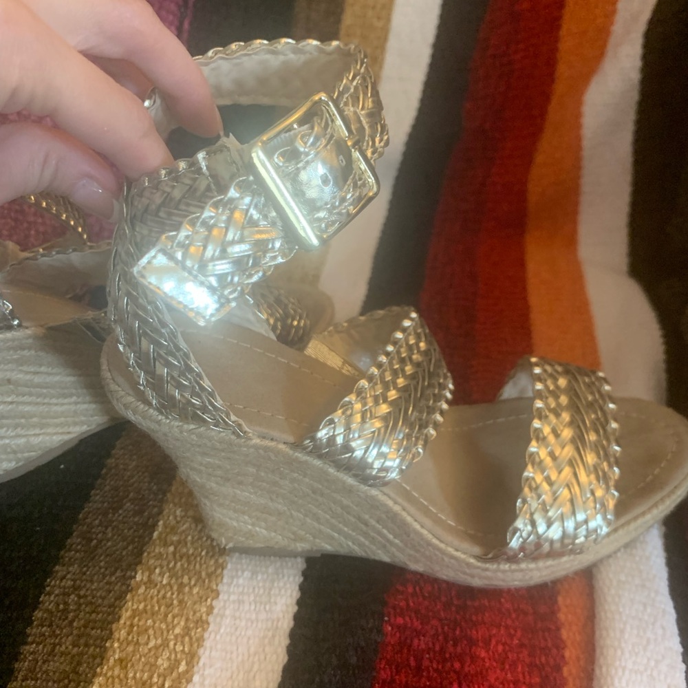 Gold wedge / espradilles sandals size 6